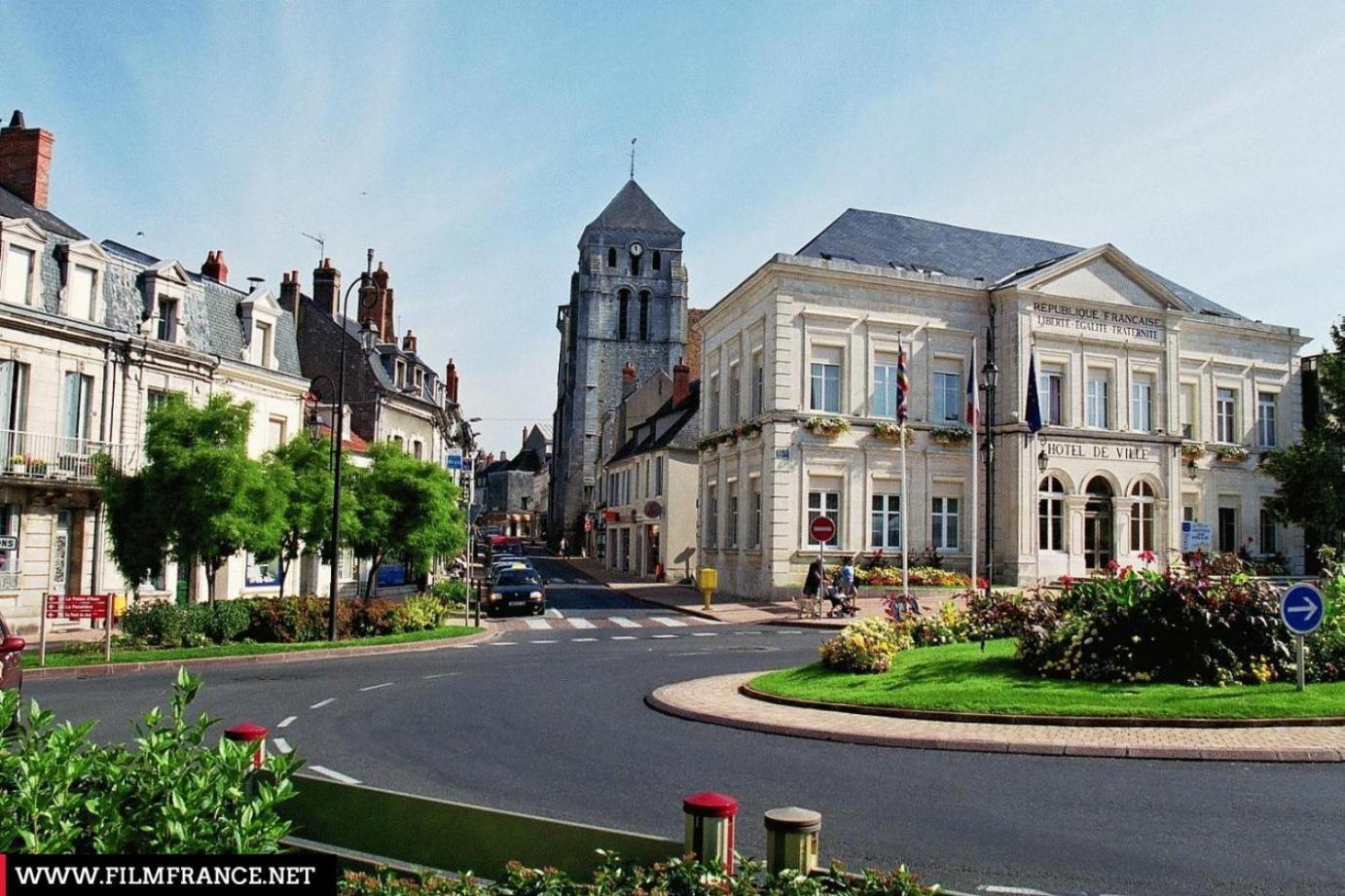 Maisonnette De Ville Au Calme Cosne-sur-Loire Exterior foto